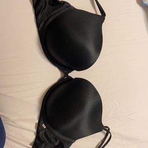Victoria’s Secret very sexy bra